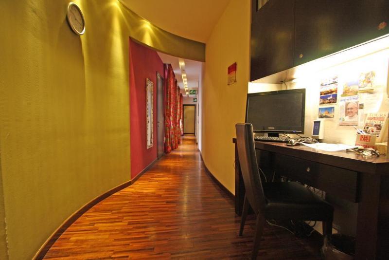 Merulana Inn Guest House Rome Bagian luar foto