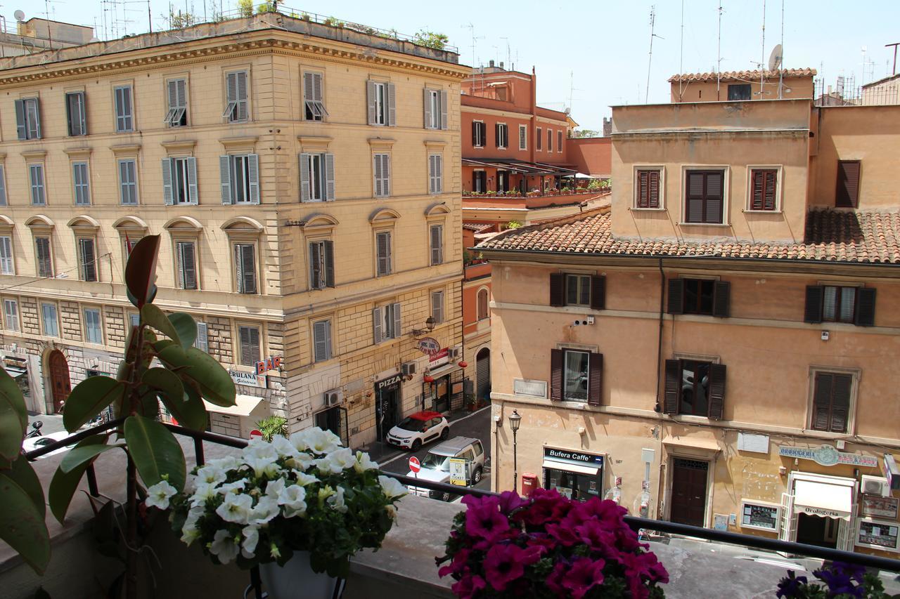 Merulana Inn Guest House Rome Bagian luar foto